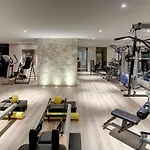 Marlux Luxury Piscine, Jacuzzi, Golf, Sea View 21p Willa Estepona