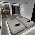 Βίλα Marlux Luxury Piscine, Jacuzzi, Golf, Sea View 21p Εστεπόνα