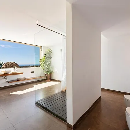 Marlux Luxury Piscine, Jacuzzi, Golf, Sea View 21p Estepona
