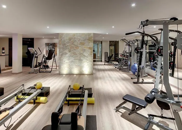 Marlux Luxury Piscine, Jacuzzi, Golf, Sea View 21p Villa Estepona