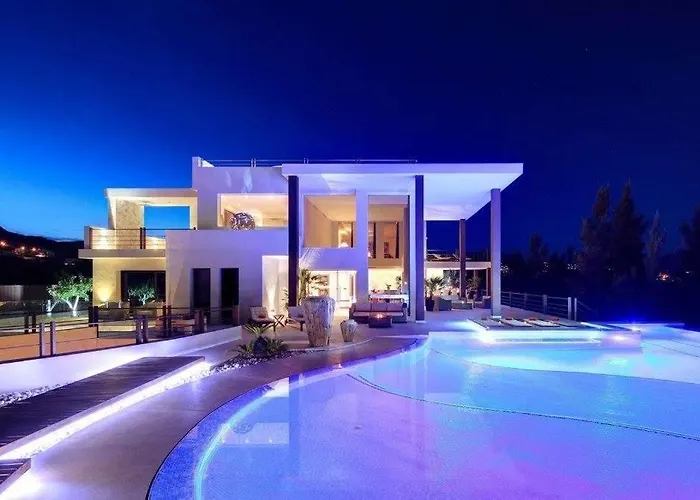 Marlux Luxury Piscine, Jacuzzi, Golf, Sea View 21p Villa