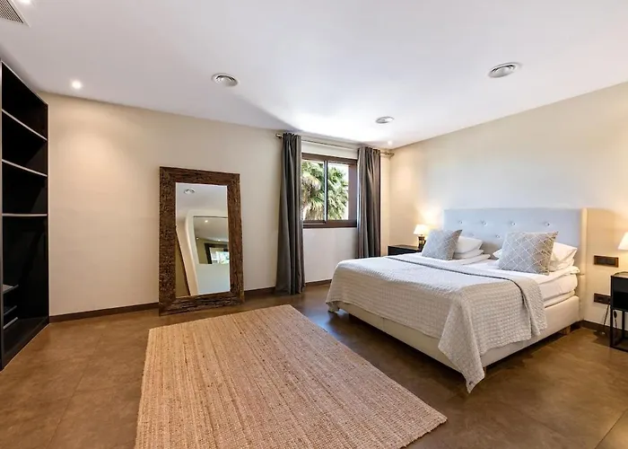 Marlux Luxury Piscine, Jacuzzi, Golf, Sea View 21p Villa Estepona